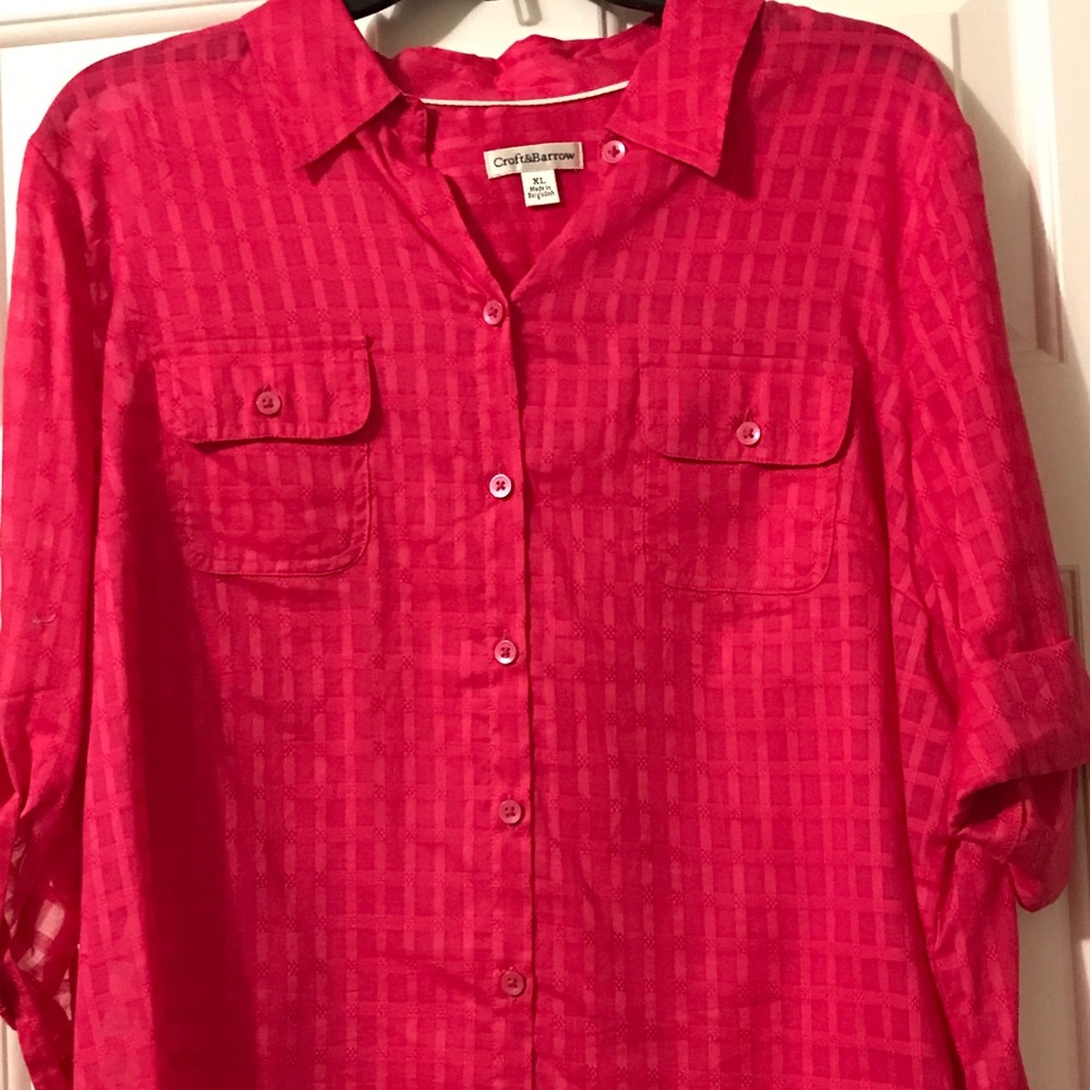 Lightweight 2 pocket button down L/S shirt